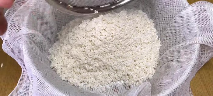 Steam the soaked sticky rice for 35 minutes over high heat, until it's dry but not sticky. If using a smaller pot or more rice, stir halfway through.