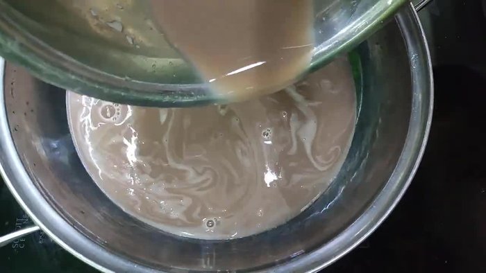 Grind the crab and filter the mixture repeatedly until no residue remains.