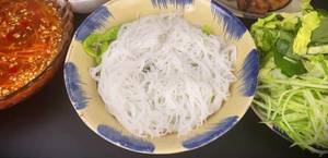 Quick & Easy Four-Meatball Noodle Bowl Recipe