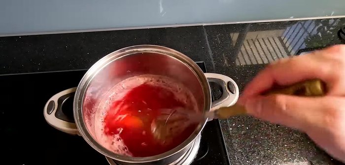 Add the gelatin to the strawberry mixture and stir until dissolved.