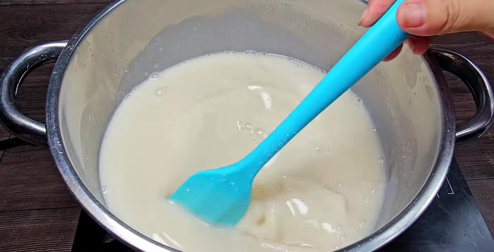 Combine coconut milk and fat powder mixture: Add the dissolved coconut fat powder mixture to the simmering coconut milk mixture. Stir well and remove from heat. Add 2 tubes of vanilla extract and stir.