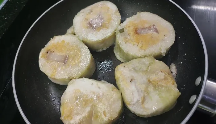 Alternatively, microwave for about 2 minutes for a softer, less greasy result.