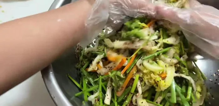 Place the kimchi in a jar and leave it out for 8 to 10 hours, then refrigerate.