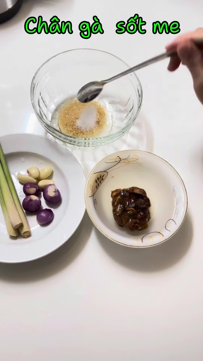 Boil water and pour it over the tamarind stick to extract the juice. Filter the mixture.