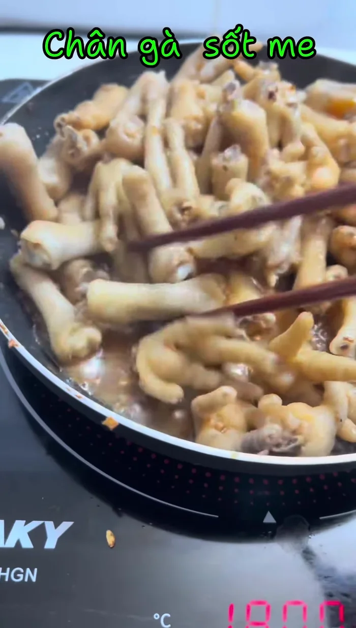 Continue cooking for another 3-4 minutes, or until the chicken feet are cooked through.