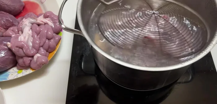 Boil ribs in fresh water for about 1 minute, then rinse in cold water.