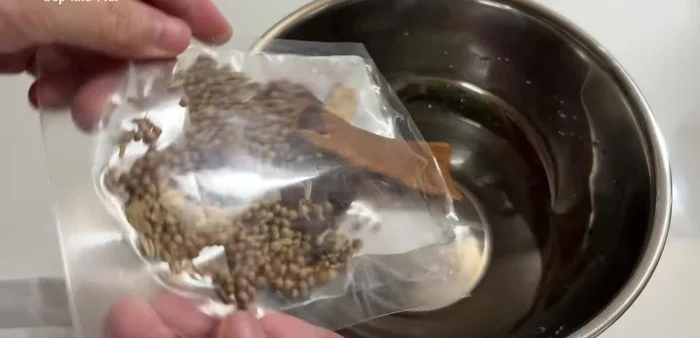 Roast the pho seasoning packet over low heat for about 15 minutes.