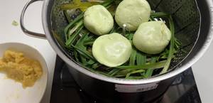 Chewy Banh Giay Recipe: Quick & Easy Vietnamese Sticky Rice Cake