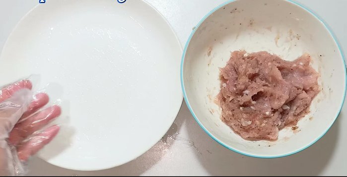 Shape fish cakes: Roll marinated fish cake mixture into balls, squeezing tightly to ensure they hold together well.