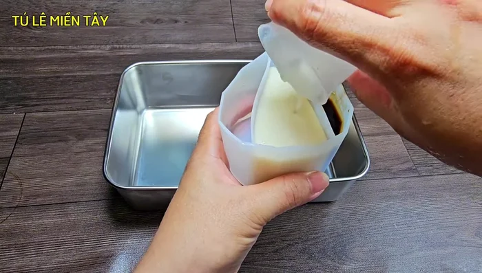 Pour into mold: Pour each color into the mold, creating a layered effect. Alternate colors as desired. (317.68)