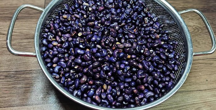 Soak black beans overnight (before going to bed).