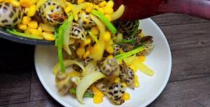 Crispy Snails Stir-fried with Butter and Corn - Easy Recipe