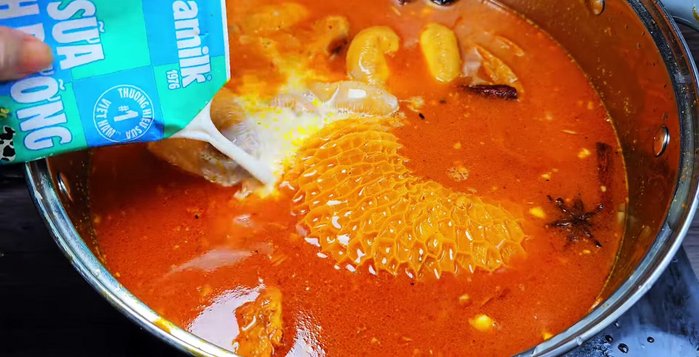 Bring to a boil, skim off any foam, then reduce heat to medium. Simmer for 1 hour.