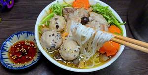Delicious Vermicelli with Pork Ribs & Meatballs: Restaurant-Style Recipe