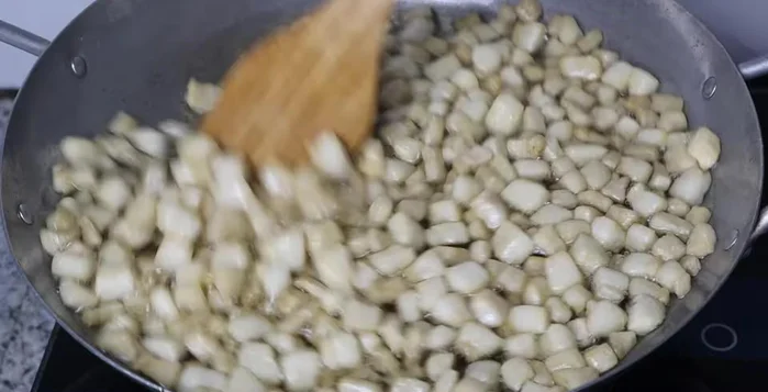 Increase heat, cook until fat is clear and white. (202.44)