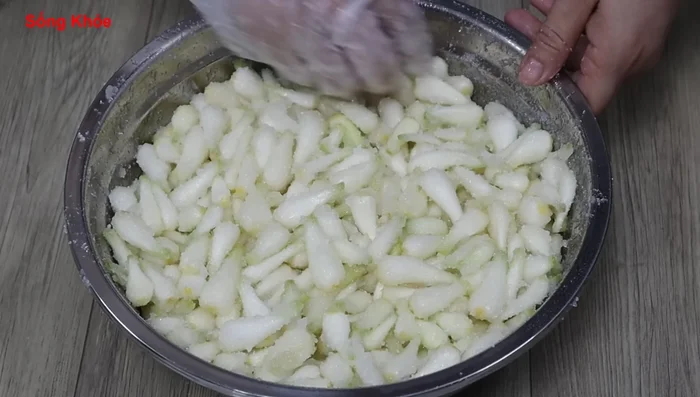 Pack the Kiệu into a jar, arranging them nicely. Add some carrots for decoration (optional).