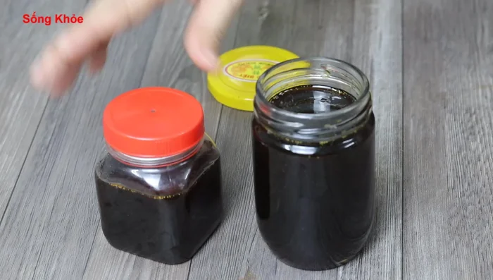 Store in an airtight container for up to 6 months.