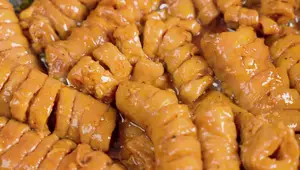 Coconut Braised Pork Intestines: A Delicious Vietnamese Recipe