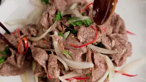 Vietnamese Rare Beef Salad (Gỏi Bò Tái Chanh) Recipe