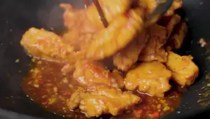 Crispy Tilapia with Spicy Garlic Sauce: Quick & Easy Family Recipe