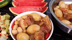 Braised Duck & Pork Belly with Eggs: A Delicious Tet Treat