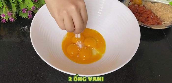 Prepare the yolk mixture: In a bowl, combine egg yolks, vanilla extract, and mix well.