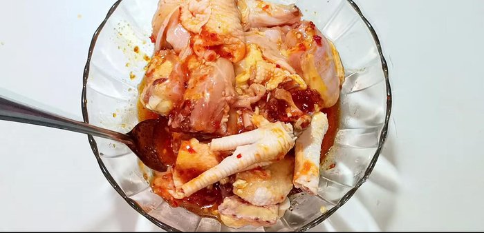 If necessary, cut chicken into smaller pieces for even cooking.
