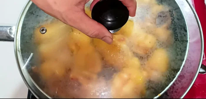 Reduce heat to low, cover, and cook for 5 minutes.