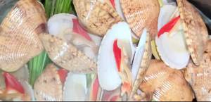 Steamed Red Clams with Lemongrass: A Simple, Delicious Recipe
