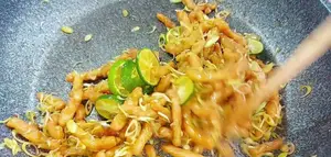 Crispy Vegetarian Fish Balls with Lemongrass & Tamarind - Easy Vegan Recipe