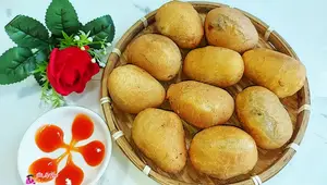 Crispy Fried Bread with Vegetarian Filling: Easy Vegan Recipe