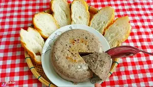 Vegetarian Beef Spread: Easy Vegan Recipe for Bread