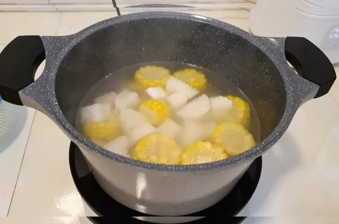 Add the broccoli, then turn off the heat.