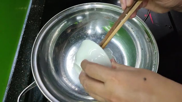 Wash the liver thoroughly after soaking.