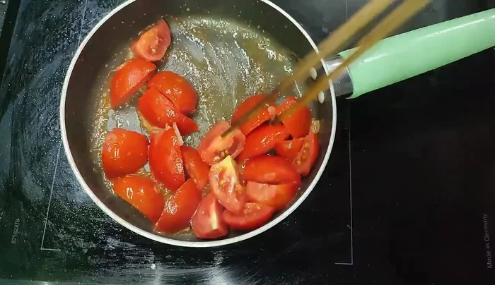 For a richer flavor, add a few whole crabs while cooking. This will enhance the color and freshness.