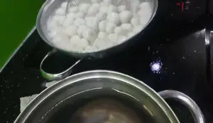 Traditional Banh Troi Water Cake Recipe - Cold Food Festival Treat