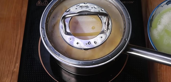 Cook for 15 minutes over low heat, then remove from heat and let cool. Refrigerate for best results.