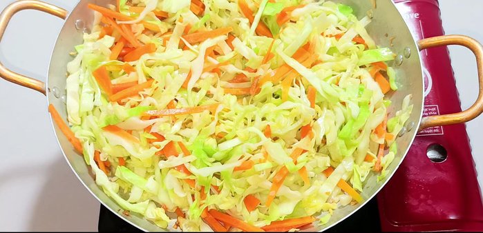 Reduce heat. Add sugar, oyster sauce, sweet powder, salt, and ground pepper. Stir-fry until spices are evenly distributed.
