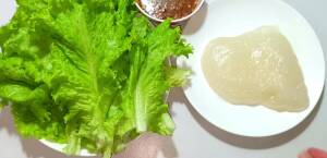 Tapioca Starch with Fish Sauce & Raw Vegetables