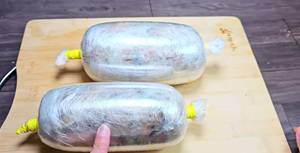 Delicious Vietnamese Cold Meatloaf (Giò Thủ) for Tet