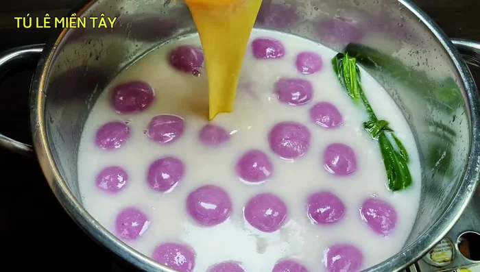 Stir in coconut milk, condensed milk, and vanilla. Turn off the heat.