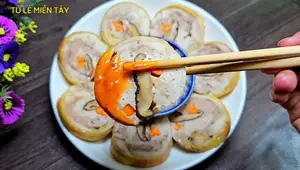 Delicious Chicken Rolls with Shiitake Mushrooms for Tet