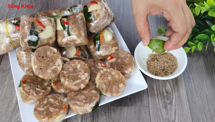 Chill and serve: Let the spring rolls sit for 5-6 hours to firm up, or freeze for longer storage. Serve with salt, pepper, and lemon.