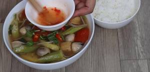 Vegetarian Sour Soup Recipe: A Delicious & Easy Guide