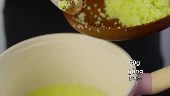 Add half of the ground ginger and stir gently.