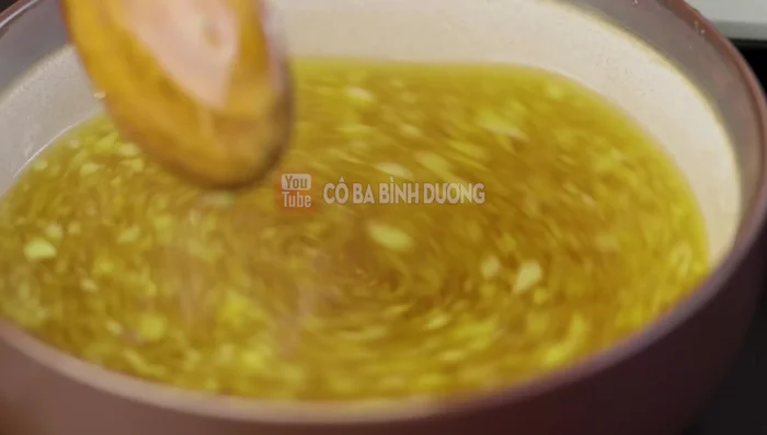 Pour the mixture into a bowl to cool.