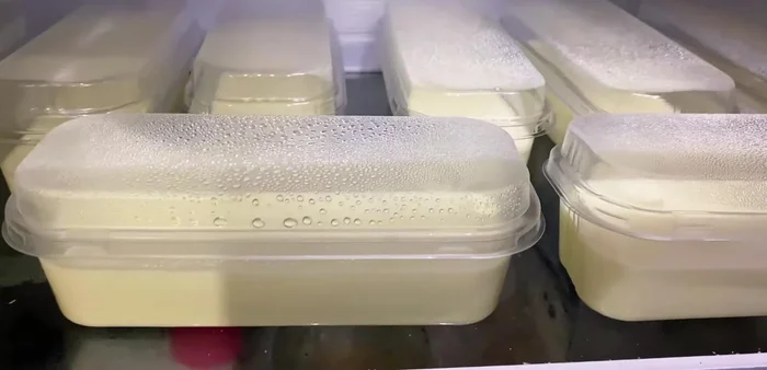 Chill the panna cotta in the refrigerator for at least 4 hours, preferably overnight.