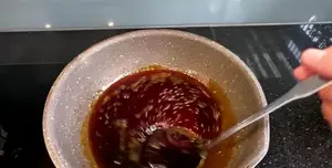 Homemade Caramel Sauce for Braised Fish & Meat