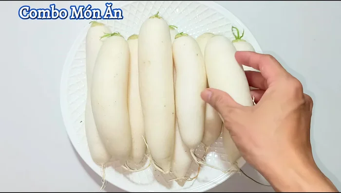 Choose fresh, firm white radishes. Wash thoroughly.