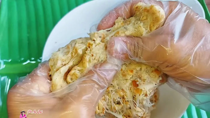 Divide the mushroom mixture into two equal parts and press into squares.